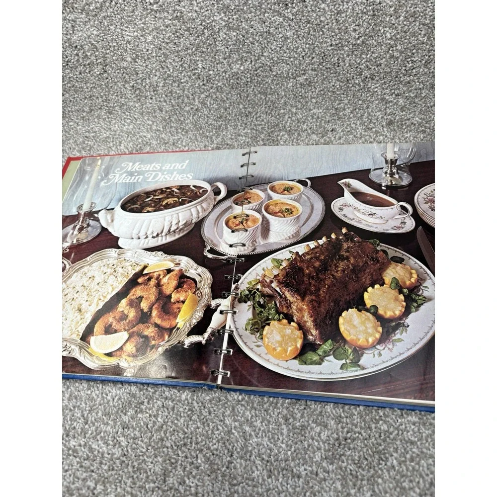 Vintage‎ 1972 Betty Crocker's All-Time Favorites Spiral HC Golden 2nd printing